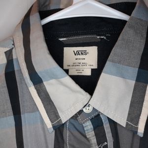 Van's casual button down